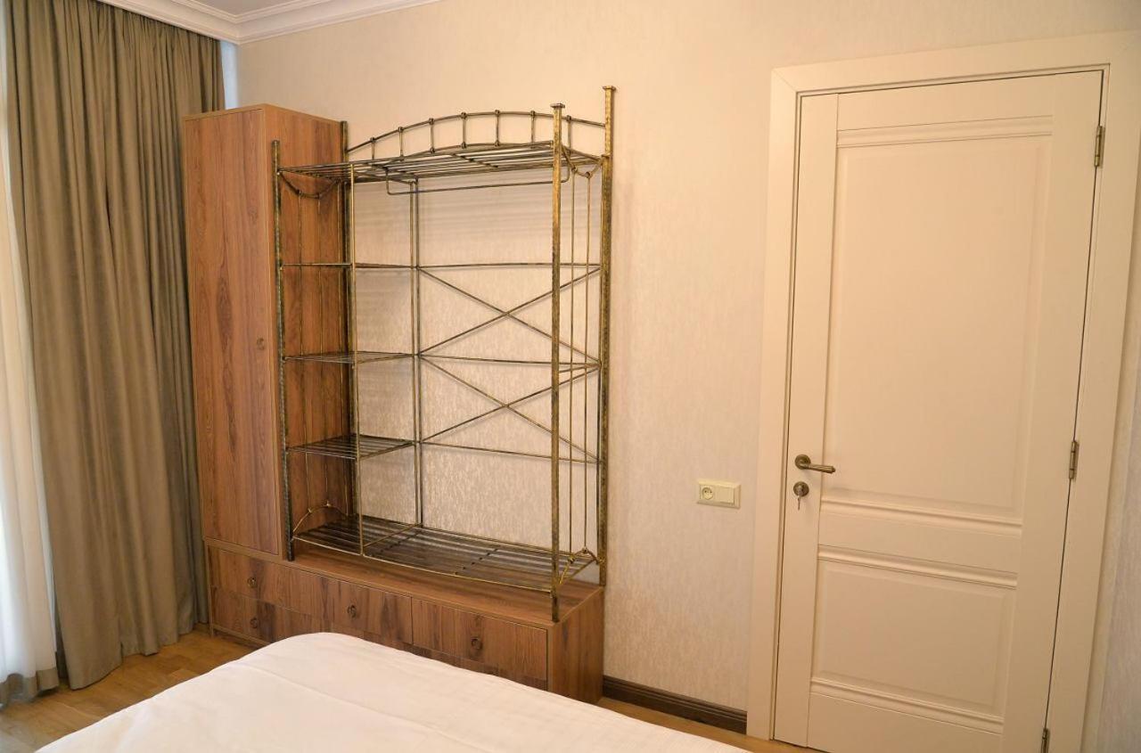 Bc Apartments Tbilisi Esterno foto