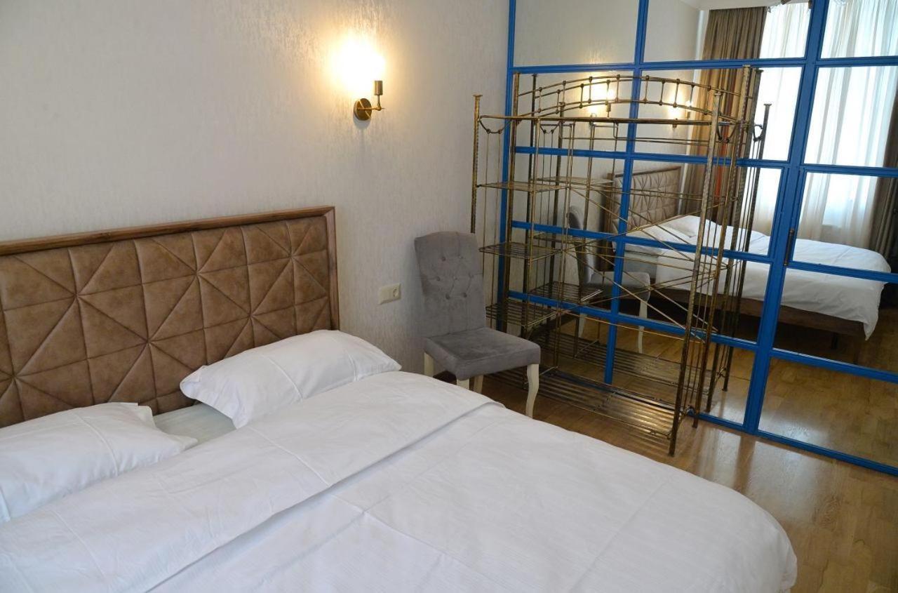 Bc Apartments Tbilisi Esterno foto