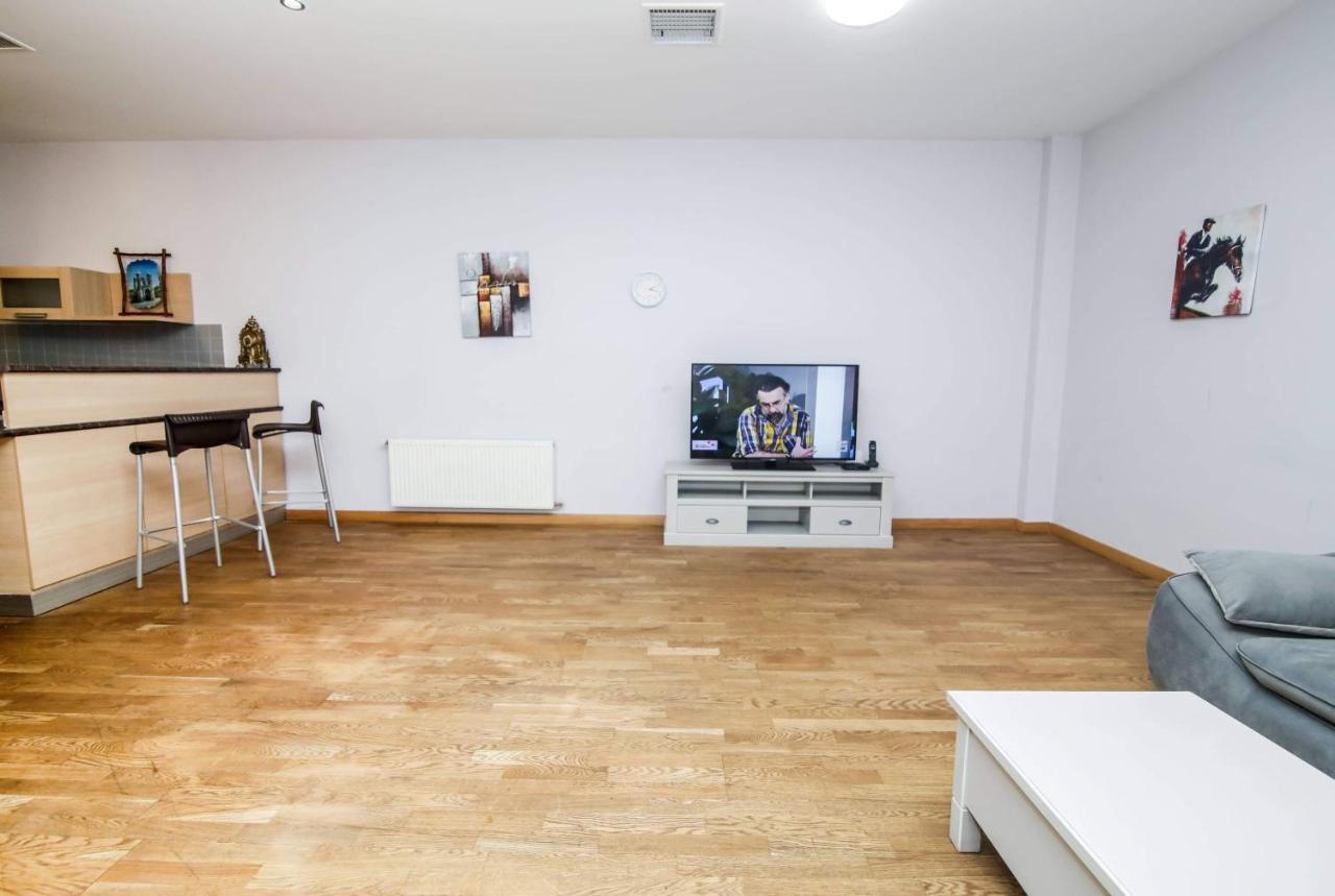 Bc Apartments Tbilisi Esterno foto