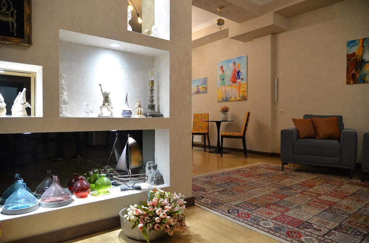 Bc Apartments Tbilisi Esterno foto